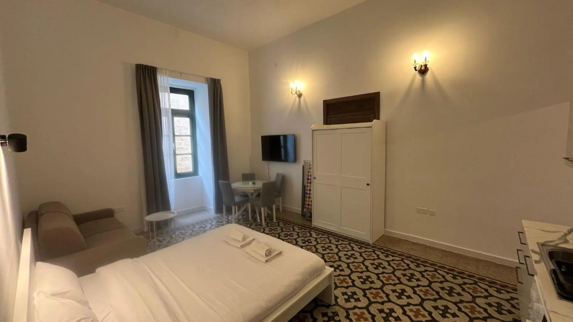 Apartment The Old Mint Residence 4 Valletta