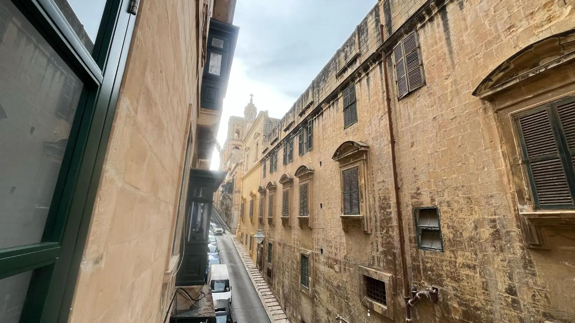 The Old Mint Residence 4 Valletta Apartment